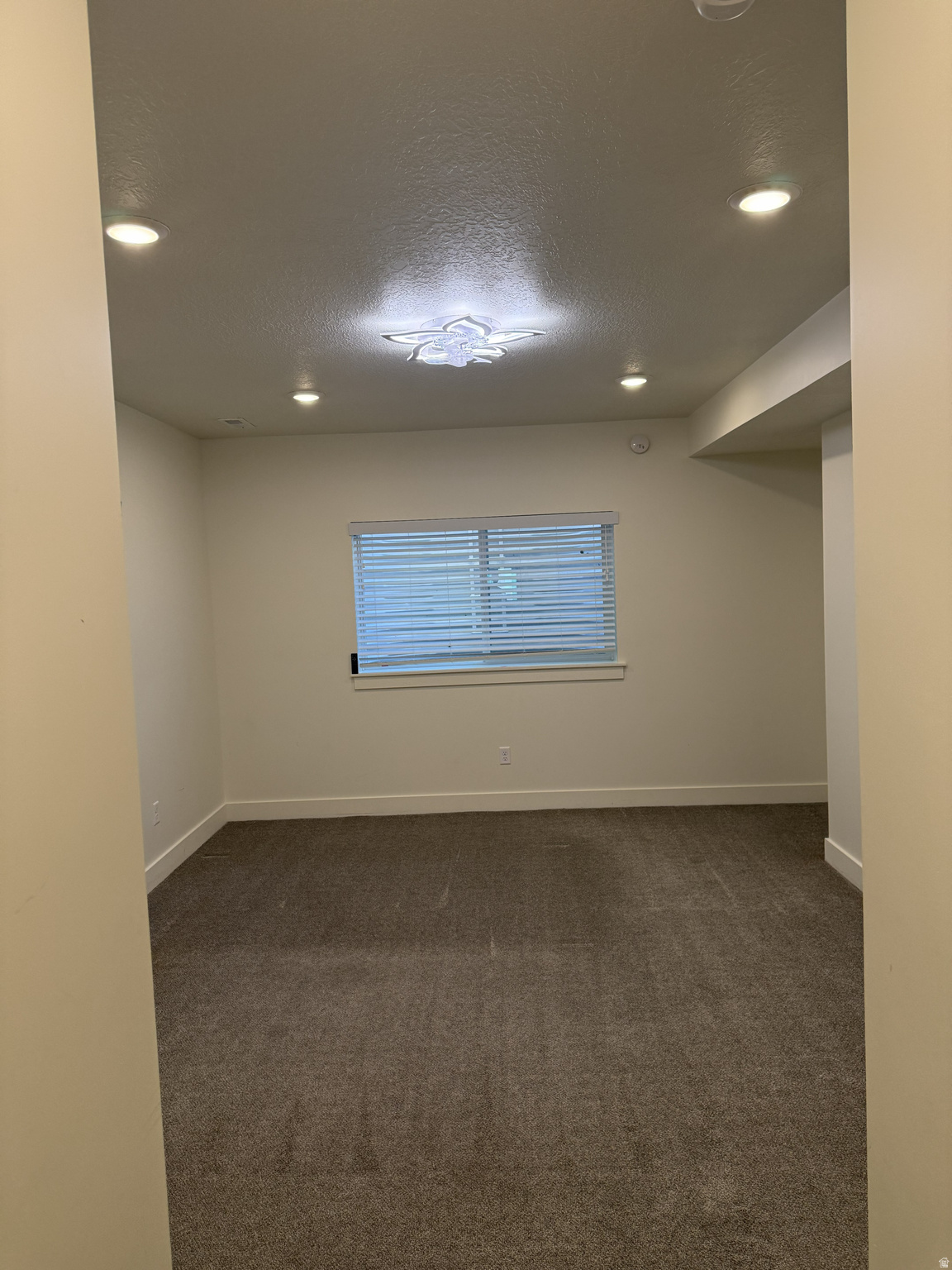 LAKEVIEW HEIGHTS - Residential