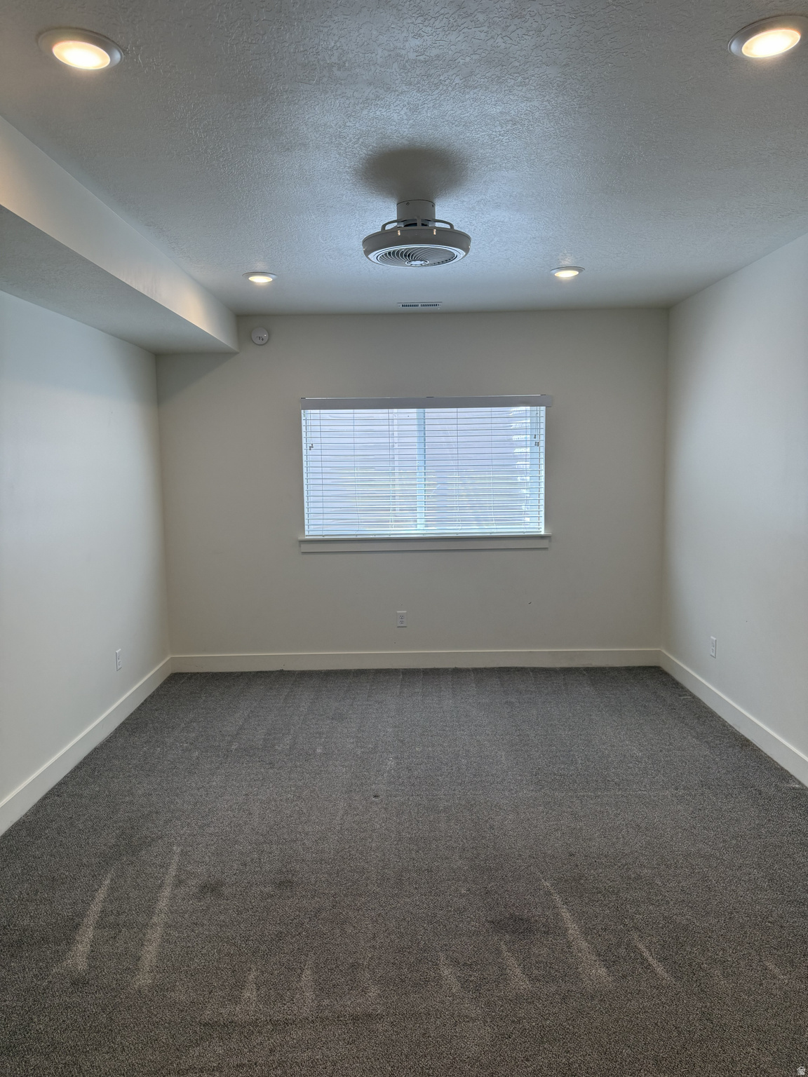 LAKEVIEW HEIGHTS - Residential