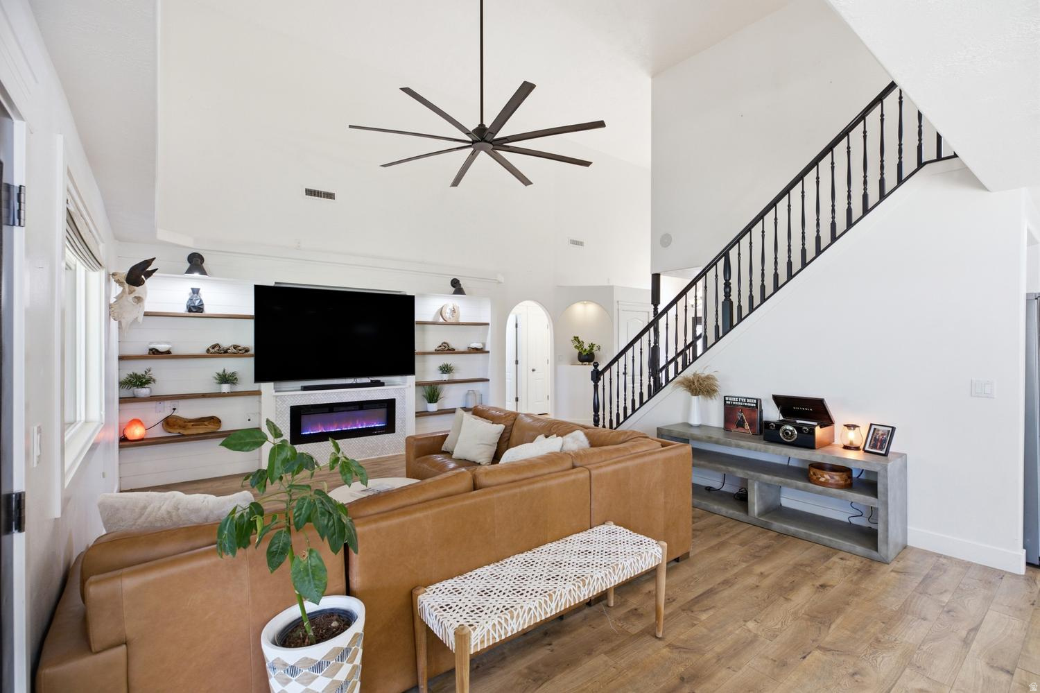 INDIAN SPRINGS 1 - Residential