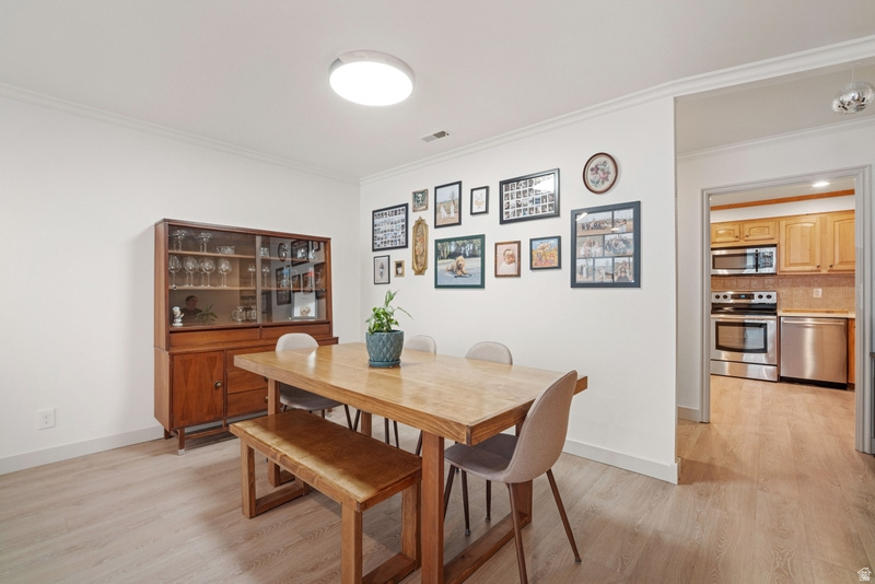 OAKWOOD GARDENS - Residential