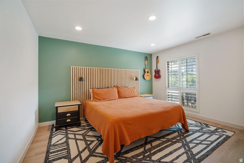 OAKWOOD GARDENS - Residential