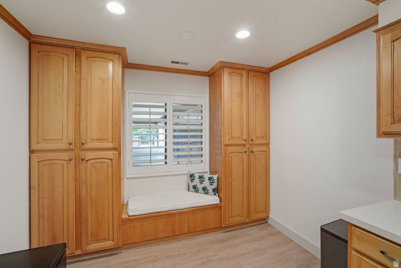 OAKWOOD GARDENS - Residential