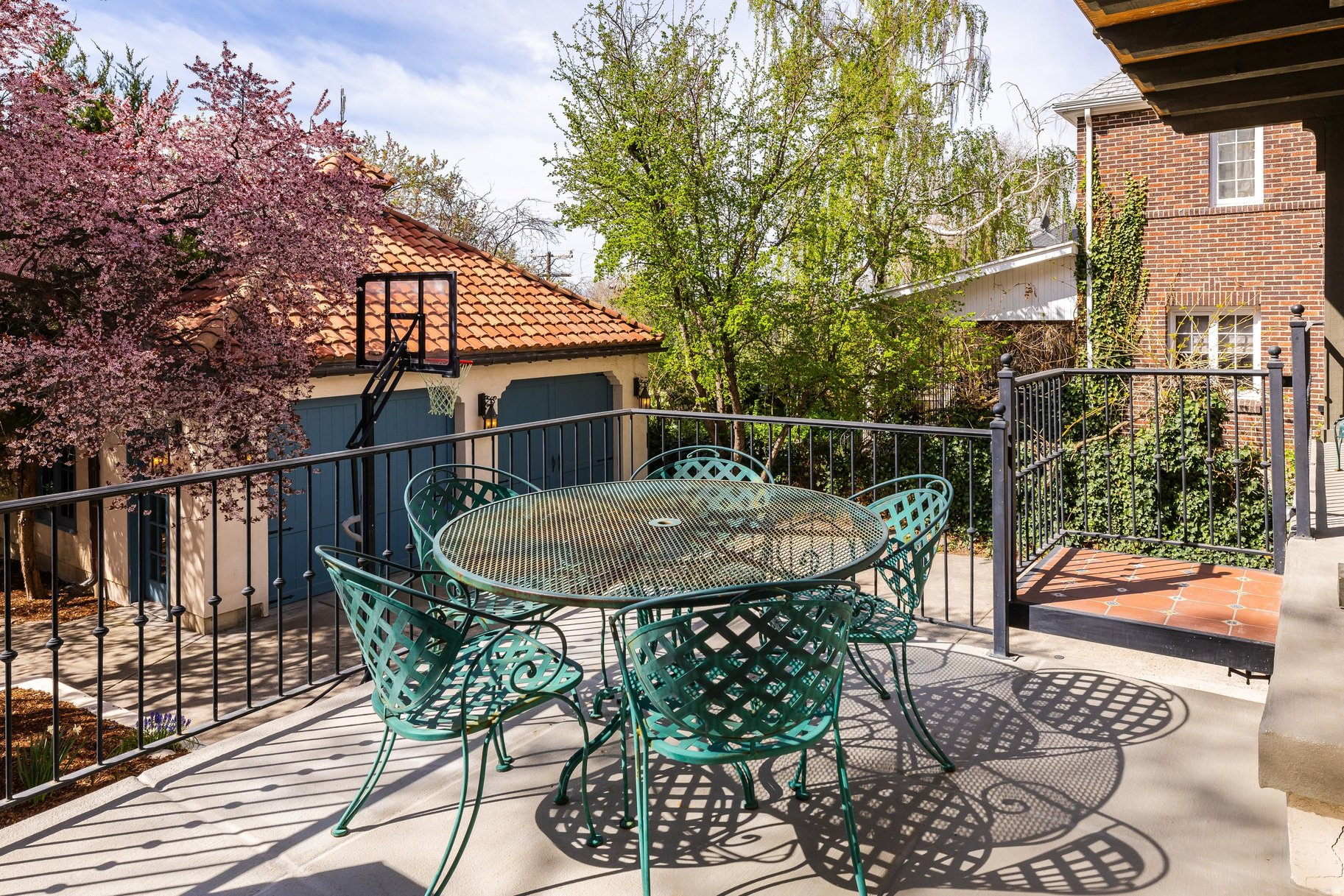 FEDERAL HEIGHTS - Residential