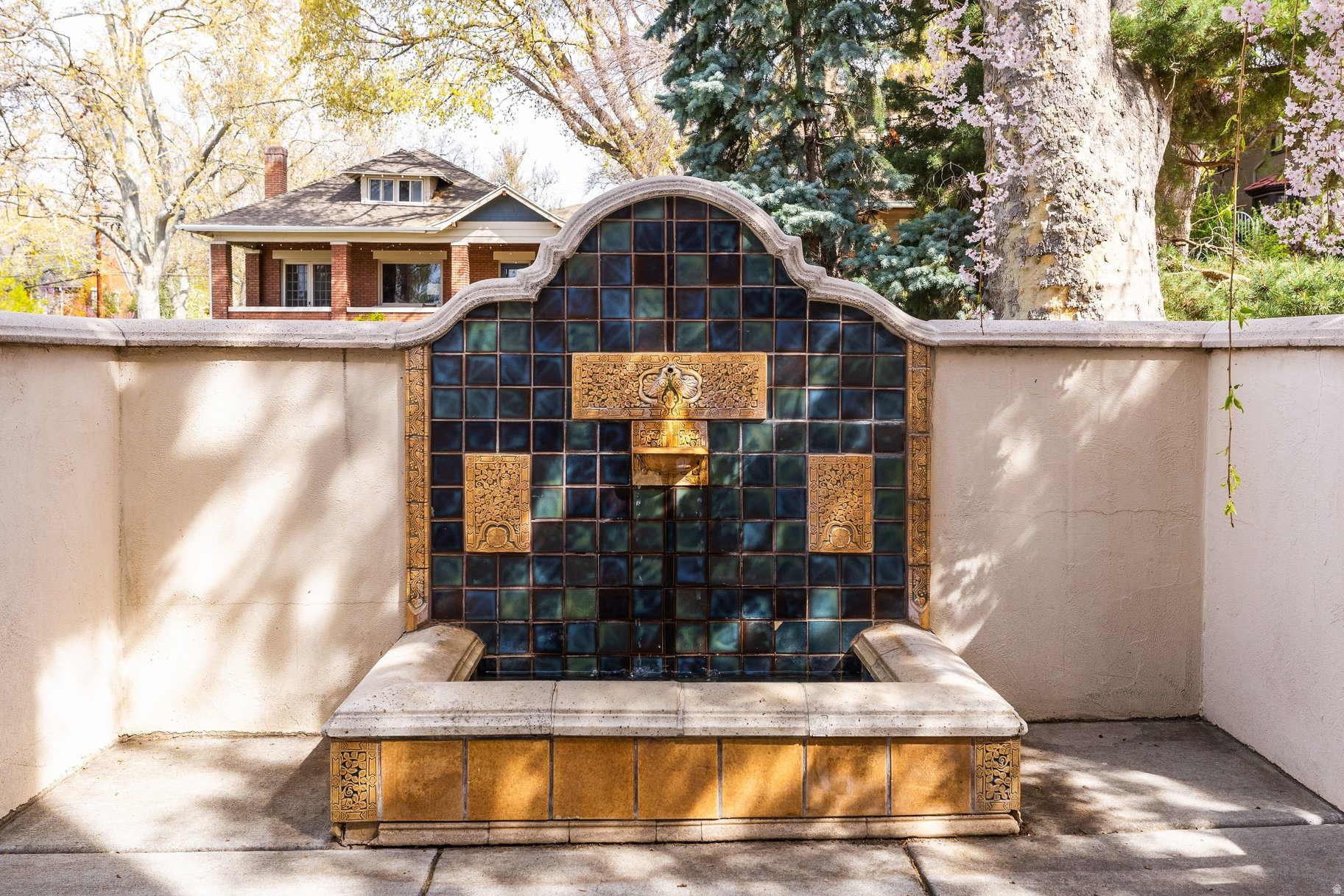 FEDERAL HEIGHTS - Residential