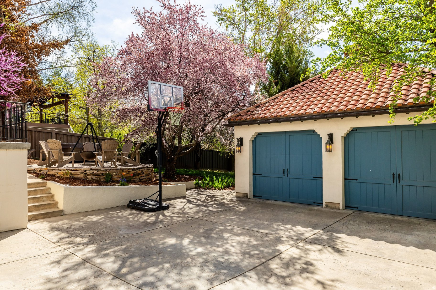 FEDERAL HEIGHTS - Residential