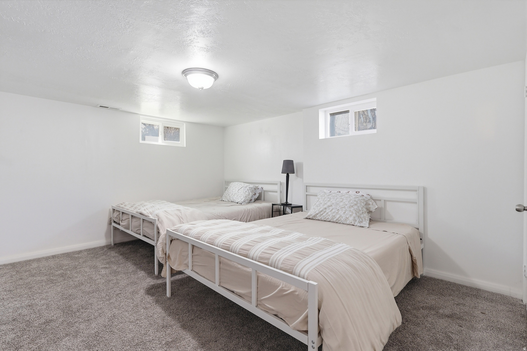 BEVERLY PLACE - Residential