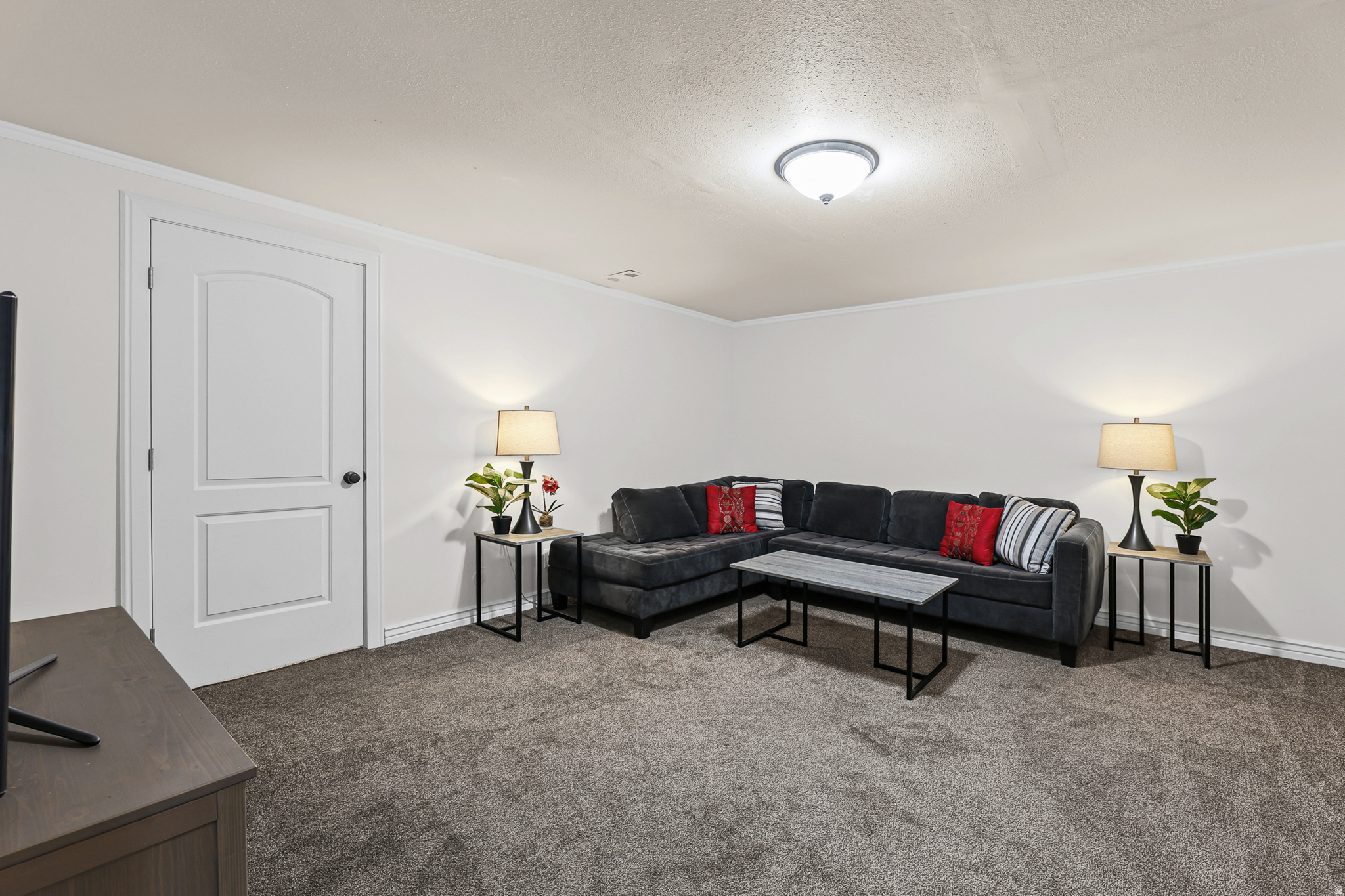 ESSEX COURT CONDOS - Residential