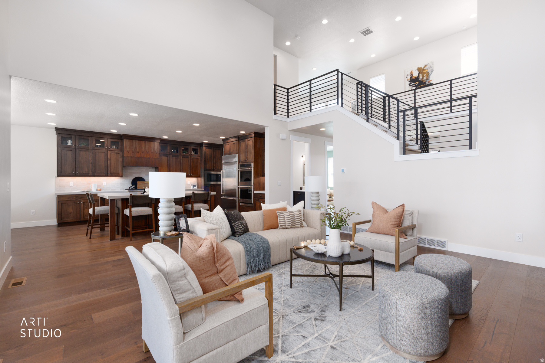 WILLOW CREEK - Residential