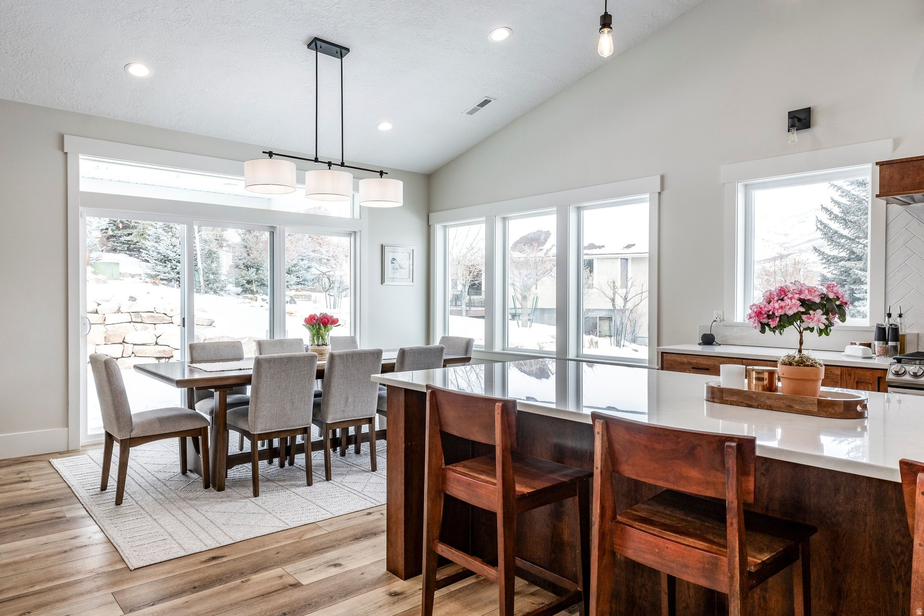 VALLEY HILLS ESTATES - Residential