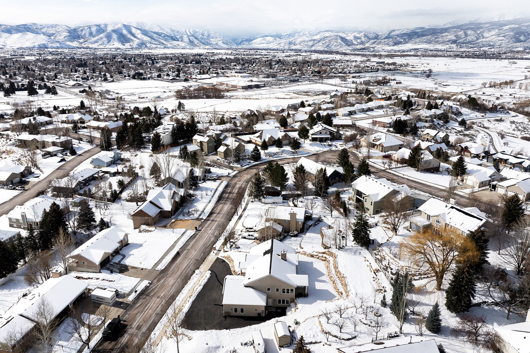 VALLEY HILLS ESTATES - Residential
