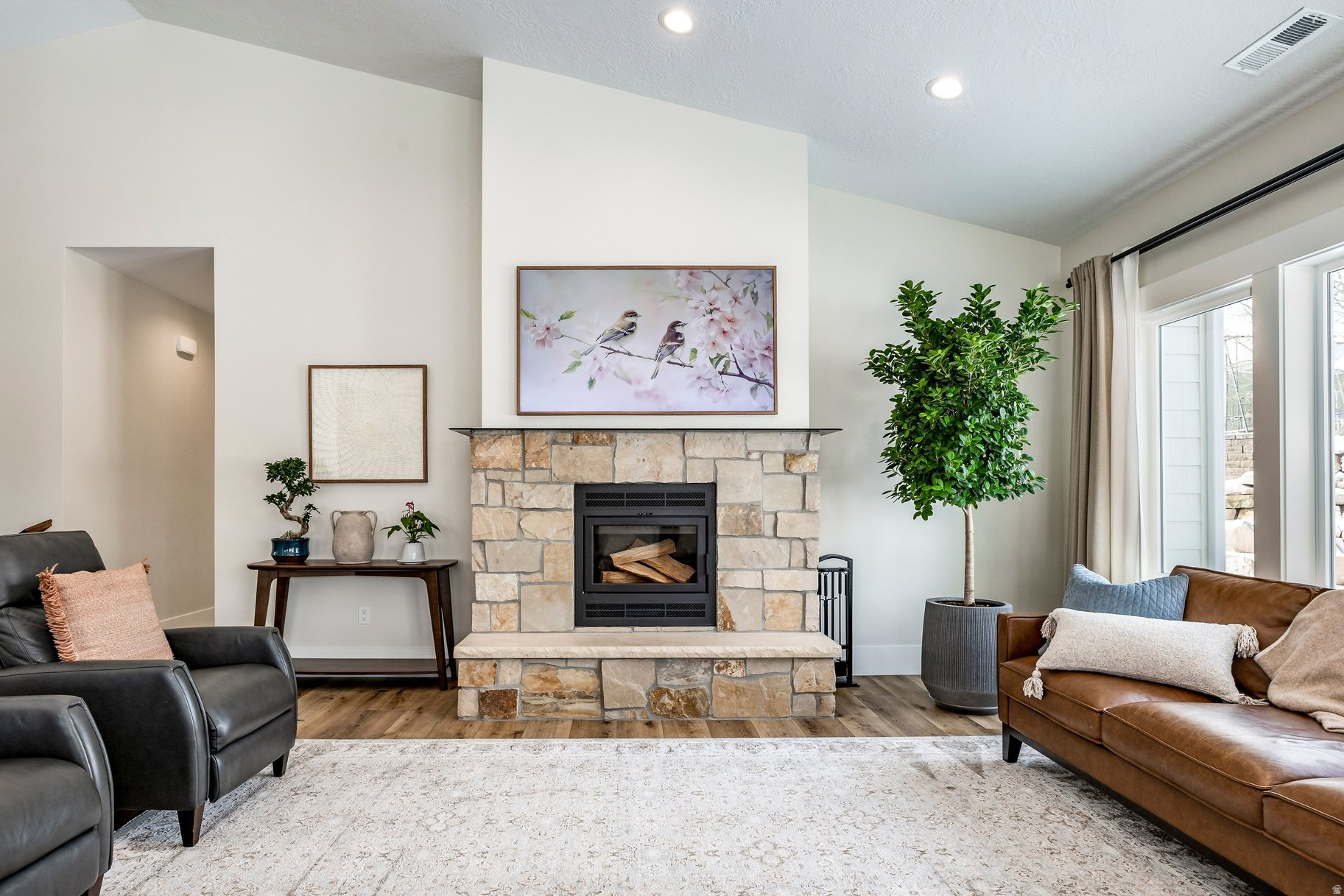 VALLEY HILLS ESTATES - Residential