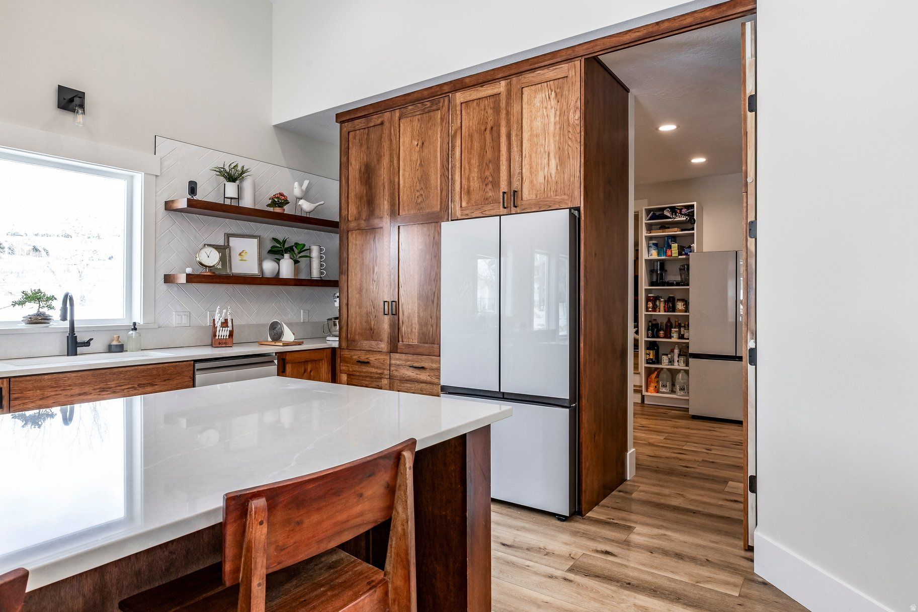VALLEY HILLS ESTATES - Residential