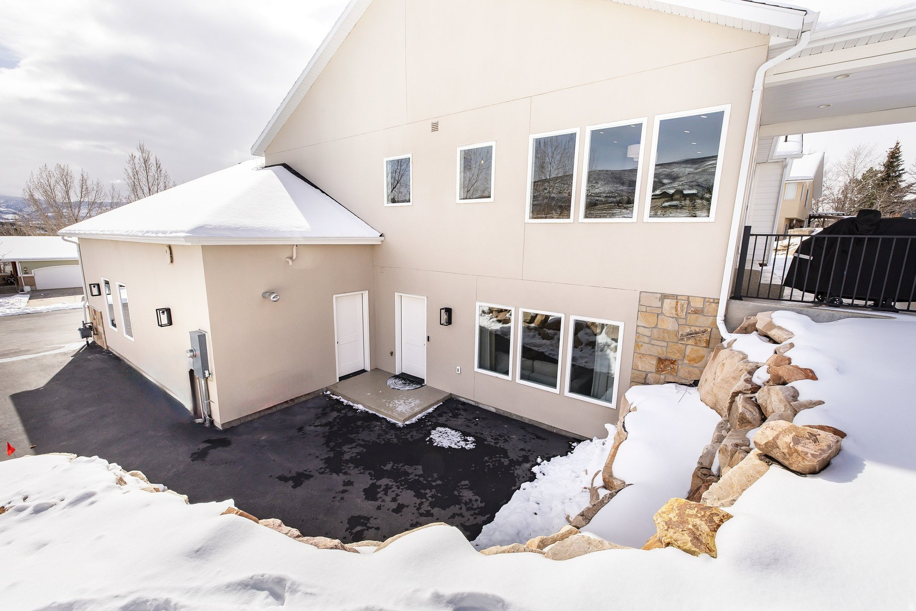 VALLEY HILLS ESTATES - Residential