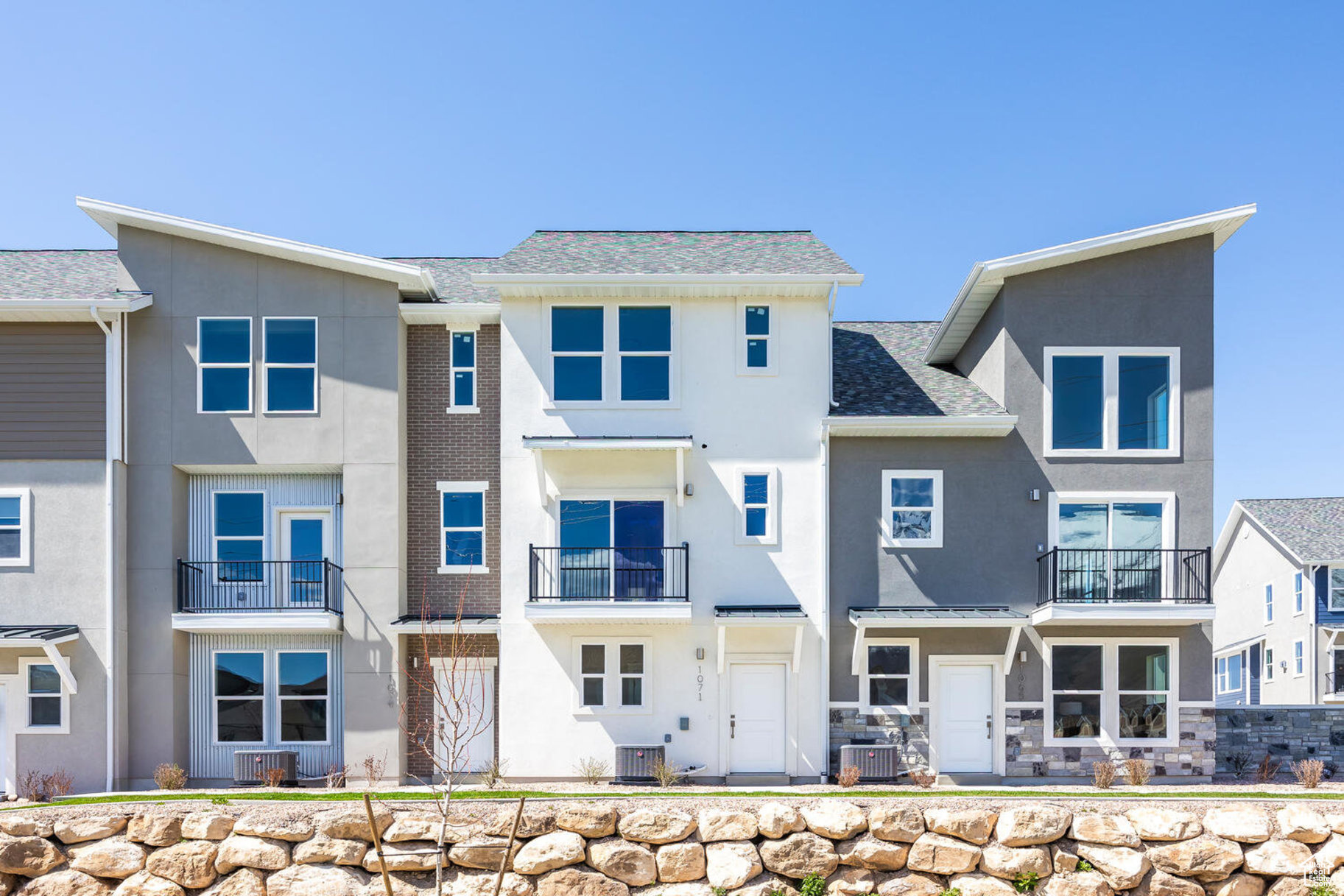RIDGE - Residential