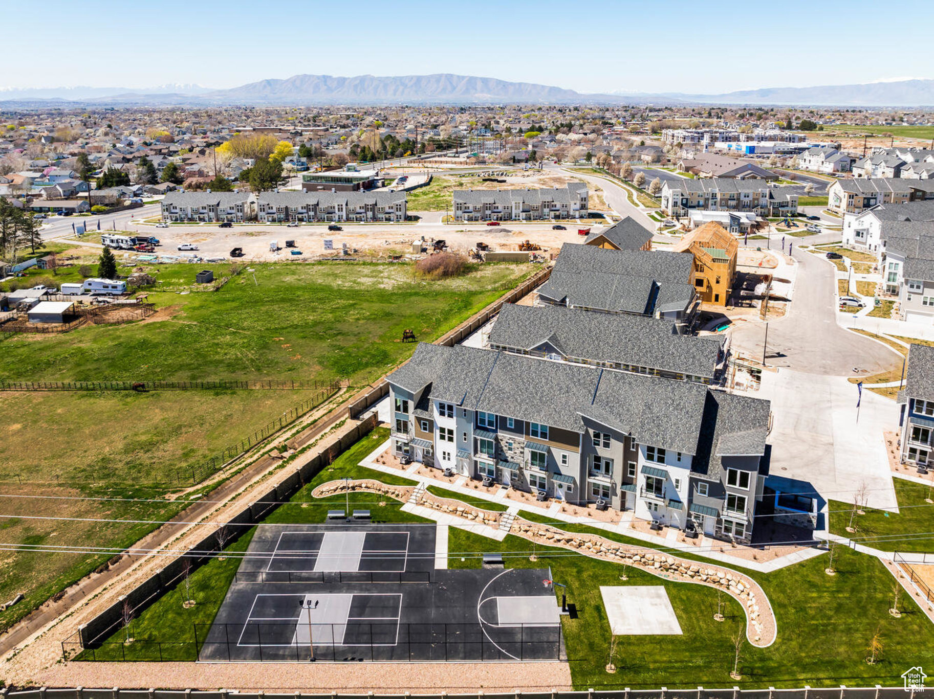 RIDGE - Residential