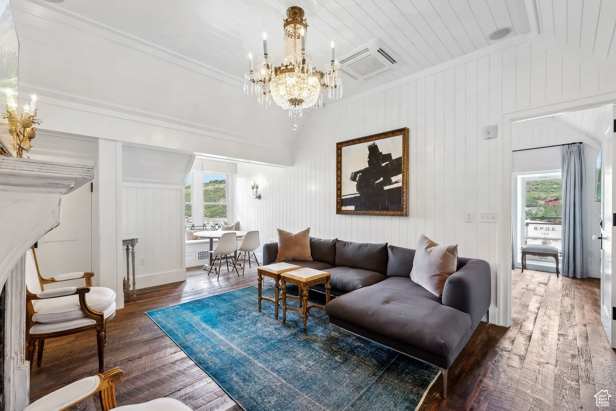 WASHINGTON SCHOOL INN REPLAT - Residential
