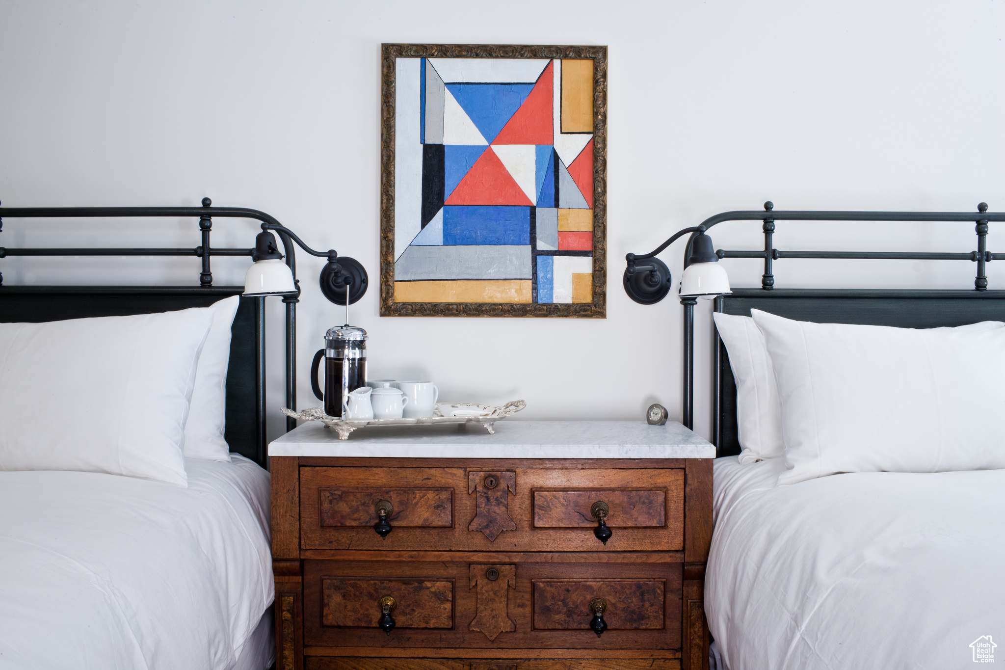 WASHINGTON SCHOOL INN REPLAT - Residential