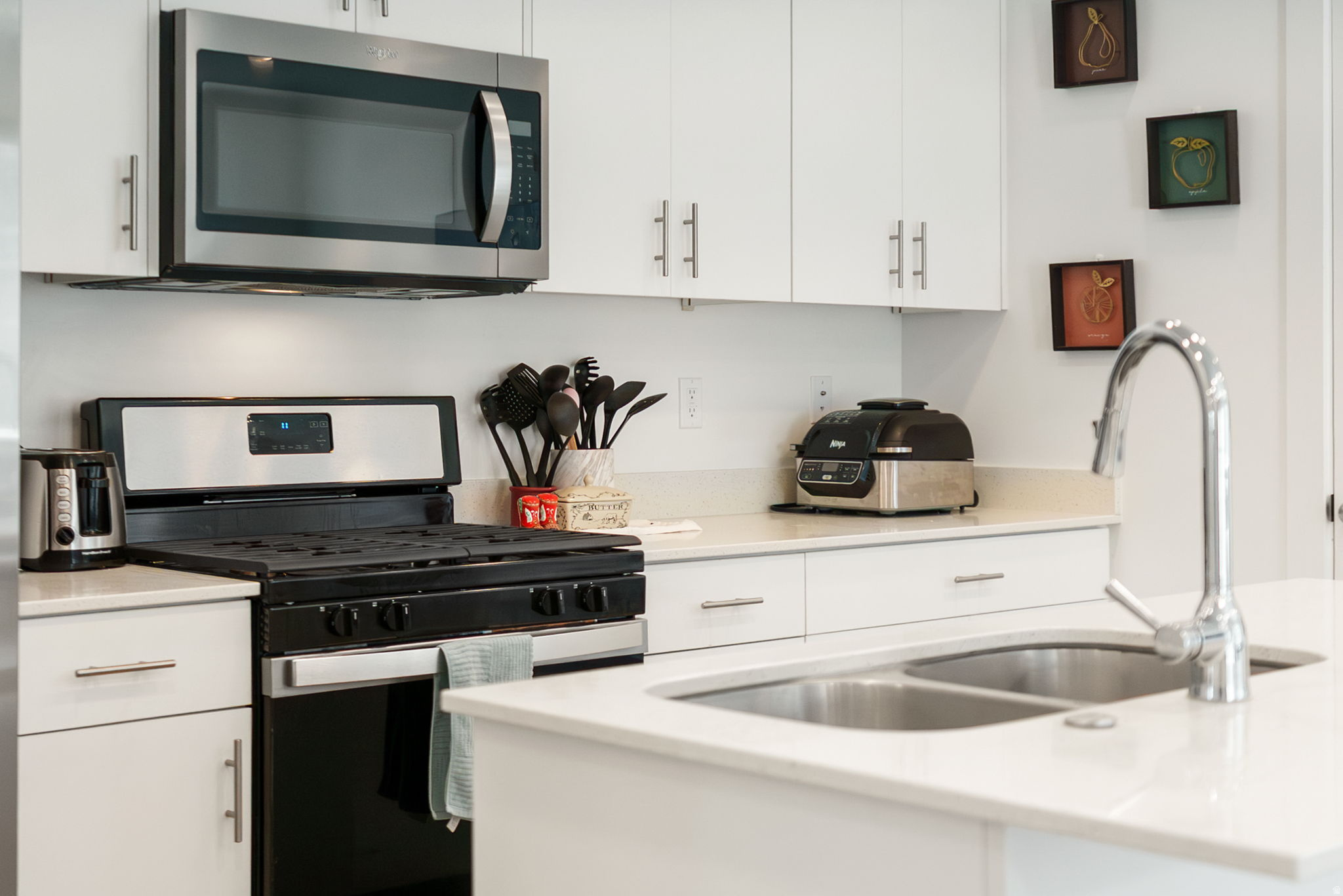 PROVIDENCE GATEWAY - Residential