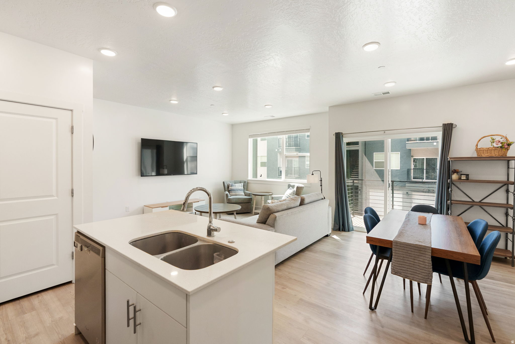 PROVIDENCE GATEWAY - Residential
