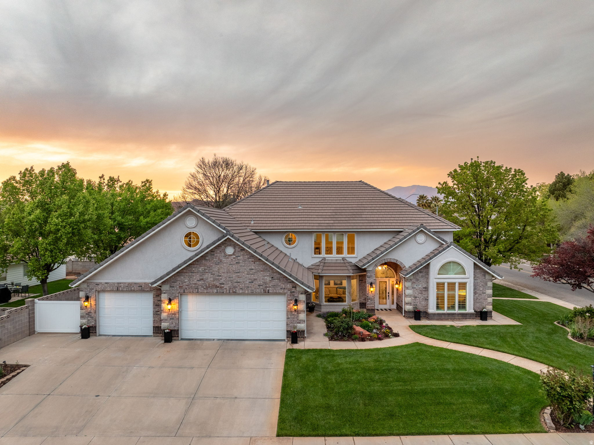 COX LANDING - Residential
