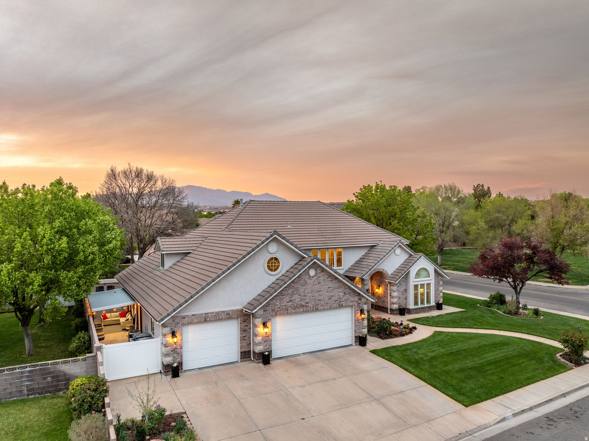 COX LANDING - Residential