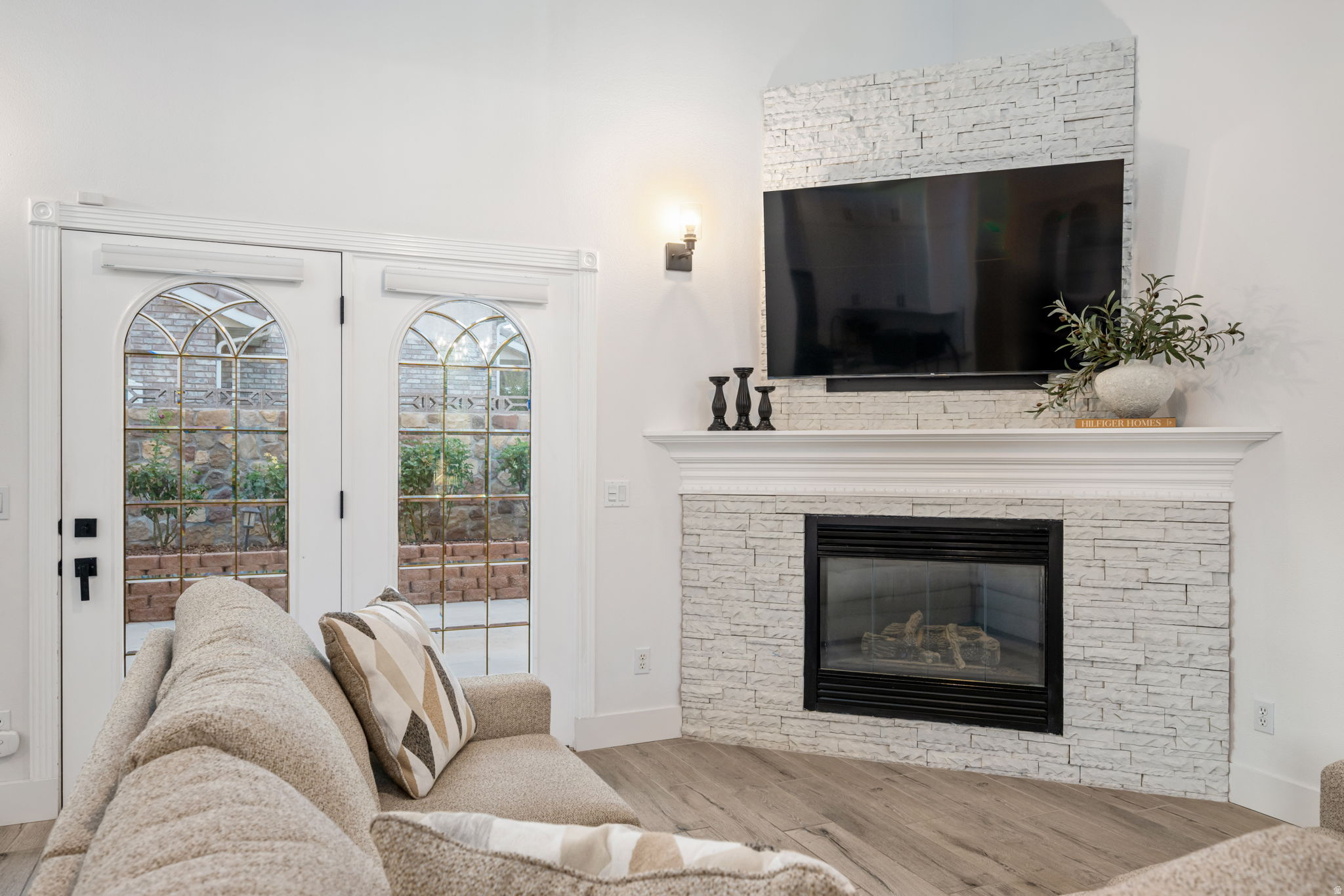 COX LANDING - Residential