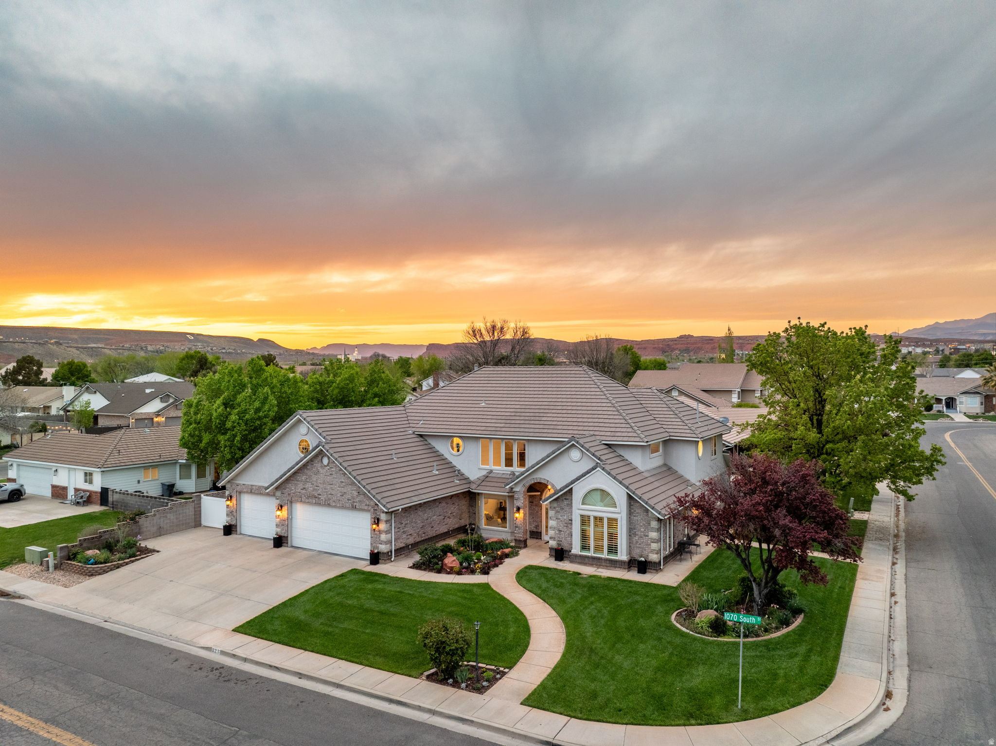 COX LANDING - Residential