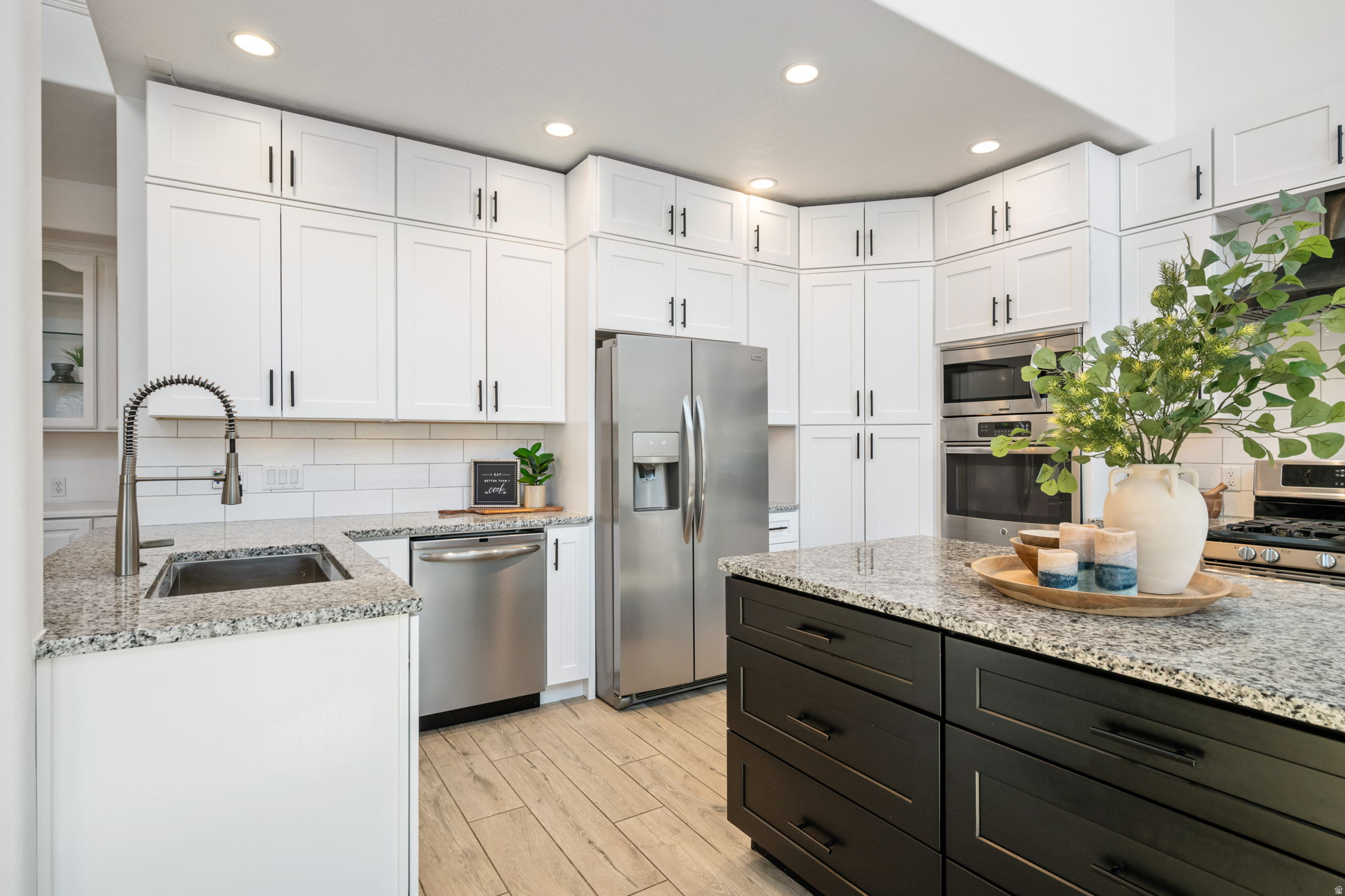 COX LANDING - Residential