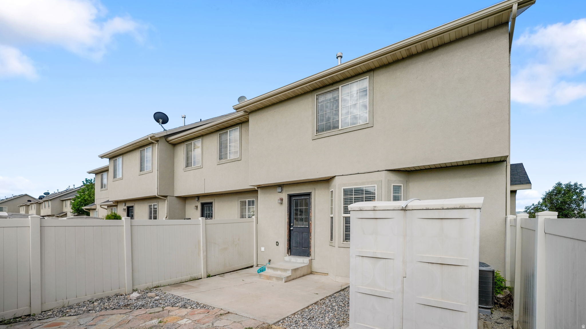 TOWNHOMES AT CAMELOT VILLAGE - Residential