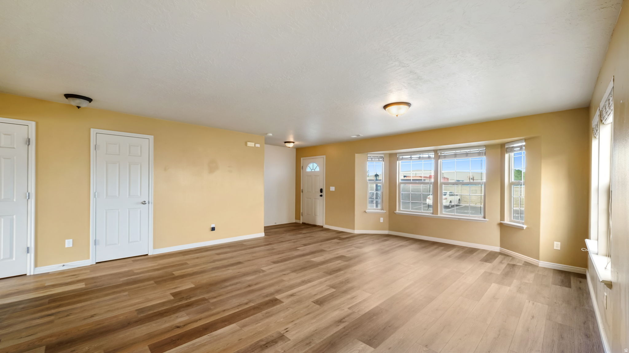 TOWNHOMES AT CAMELOT VILLAGE - Residential
