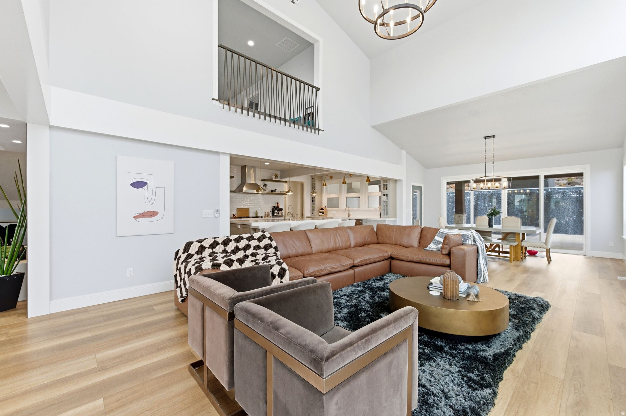 NORTH POINT VIEW - Residential