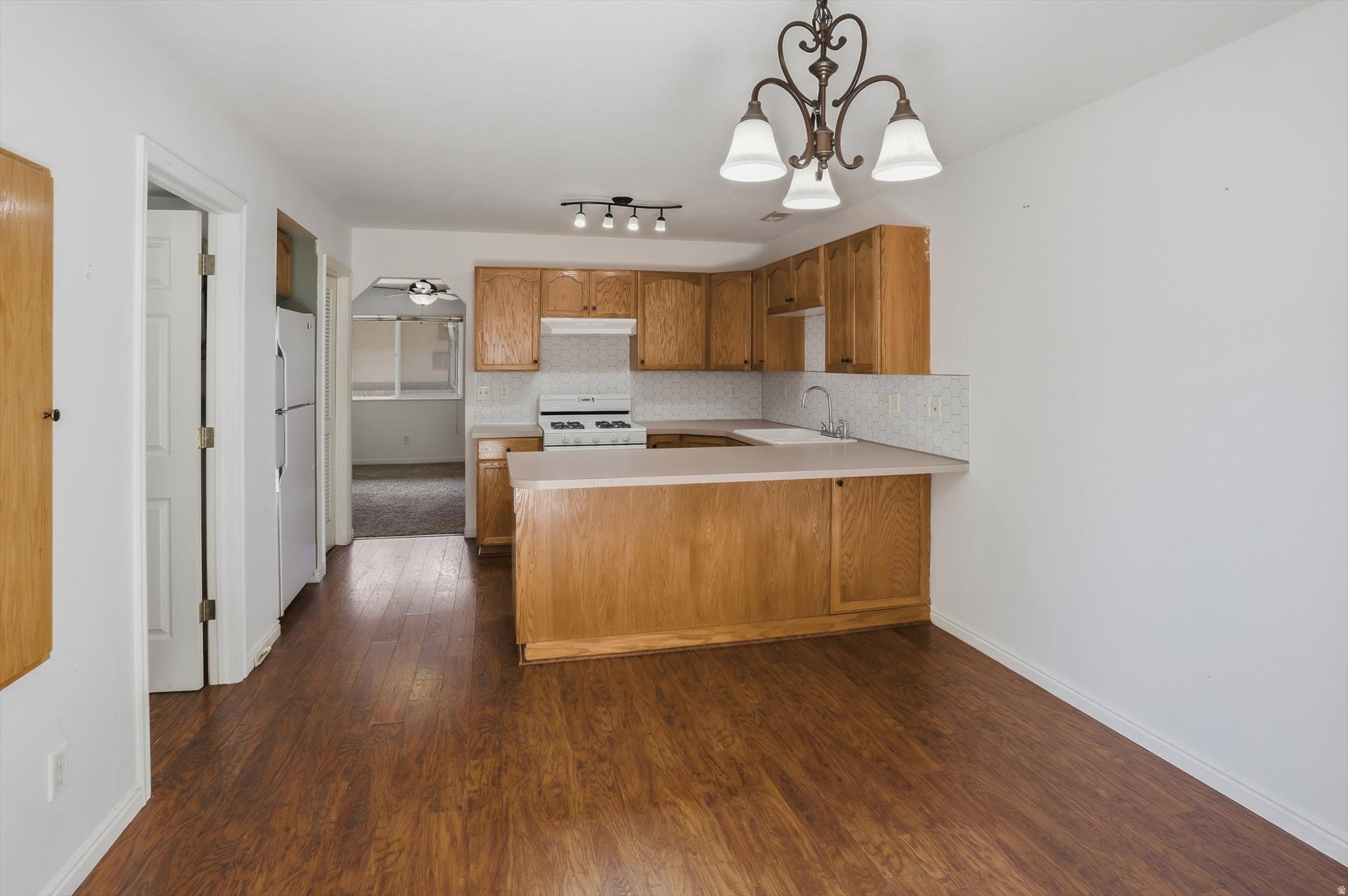SUNBROOK - Residential