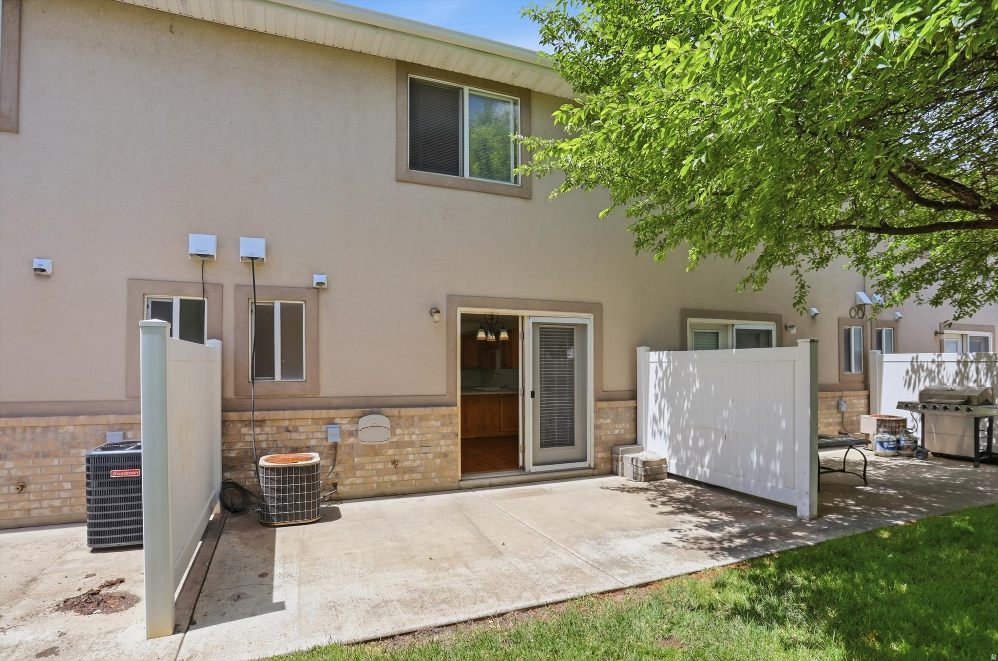 SUNBROOK - Residential