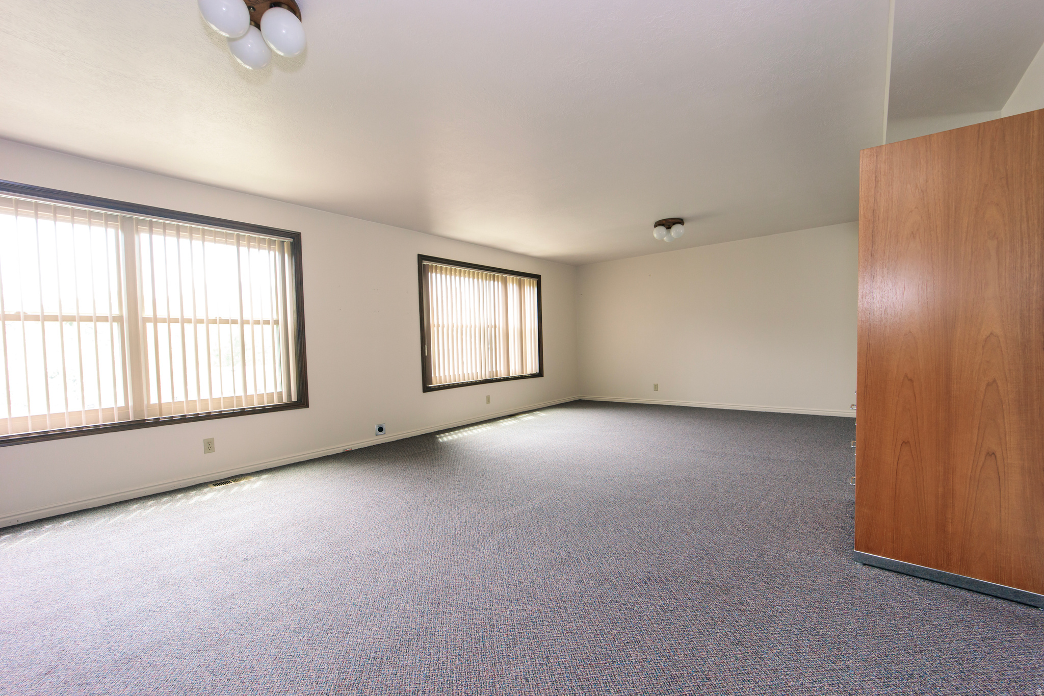 PLEASANT VALLEY ESTATES - Residential