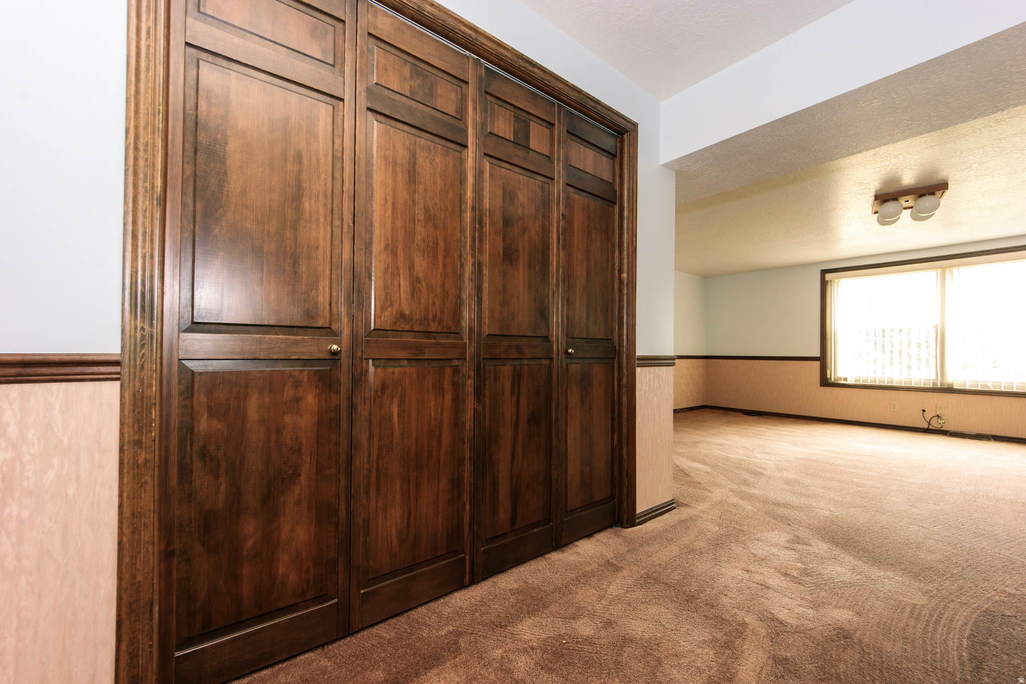 PLEASANT VALLEY ESTATES - Residential
