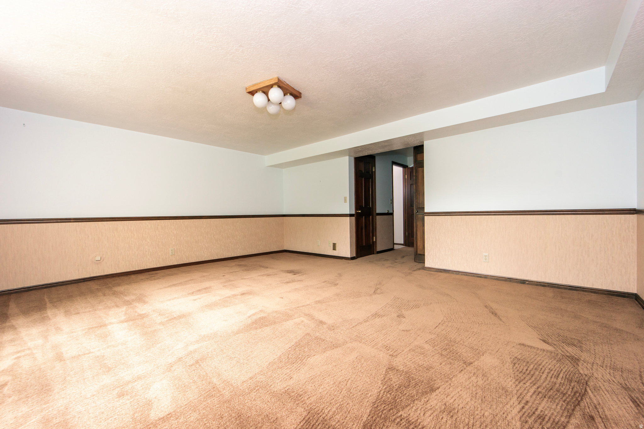 PLEASANT VALLEY ESTATES - Residential