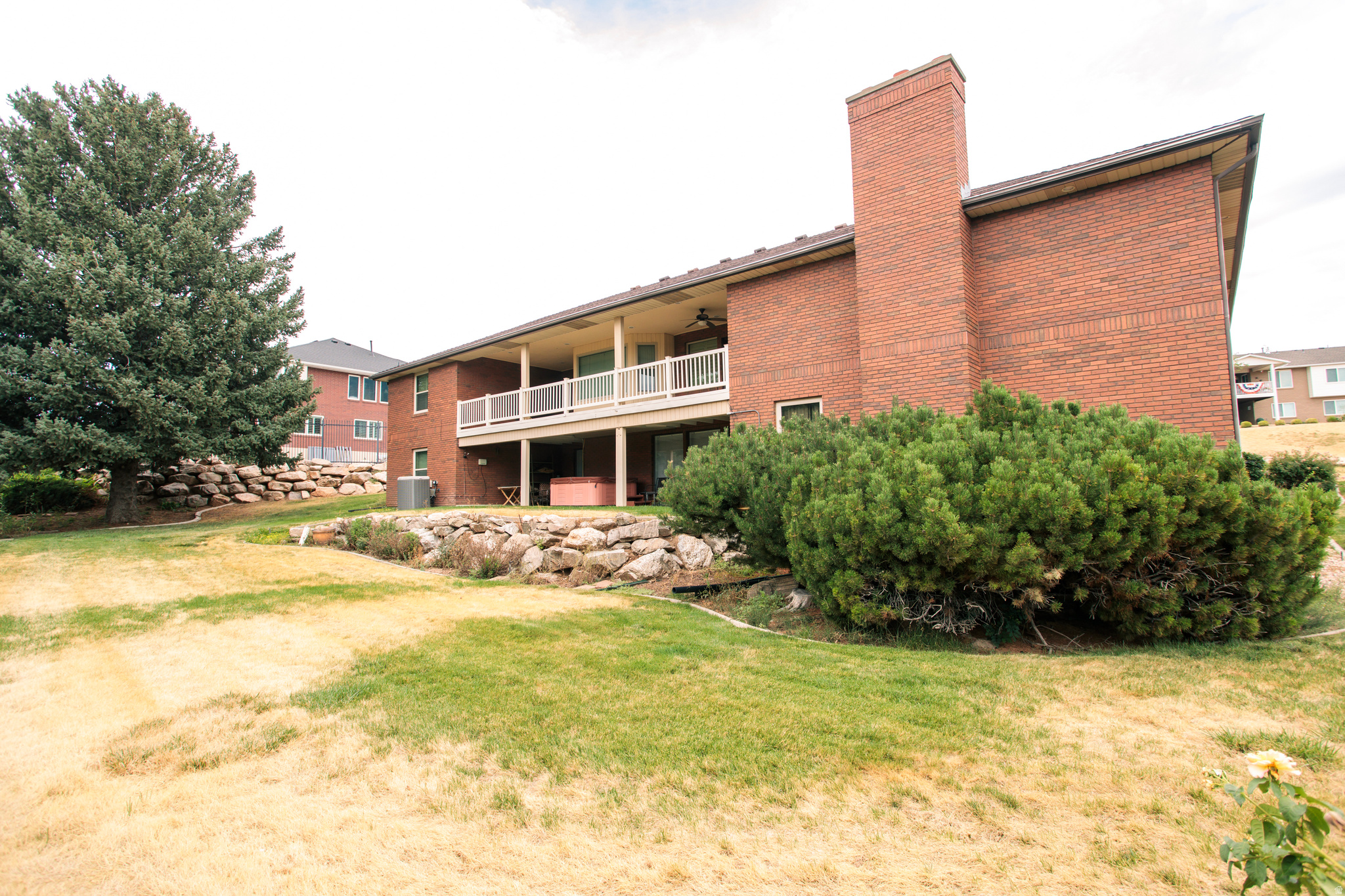 PLEASANT VALLEY ESTATES - Residential