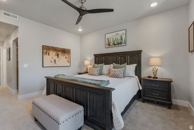 MAYFLOWER LAKESIDE - Residential