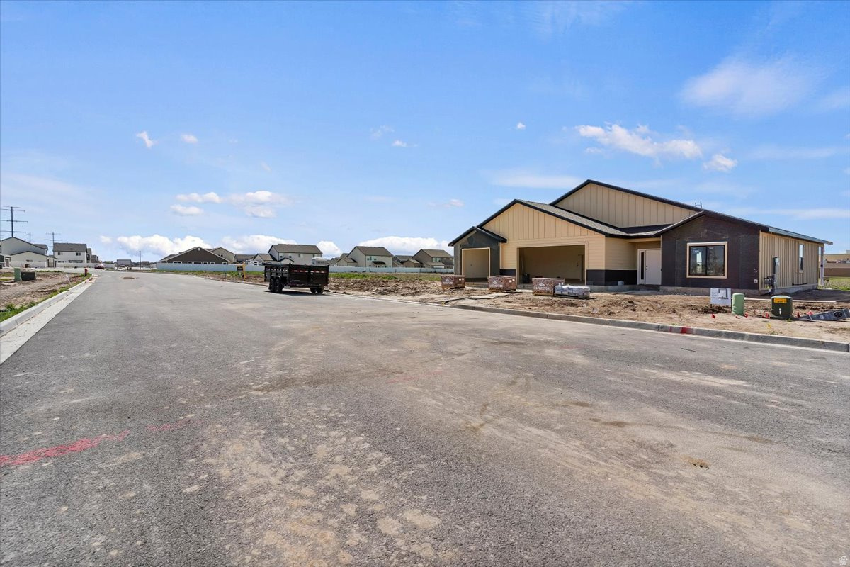 HYLAND RANCH - Land