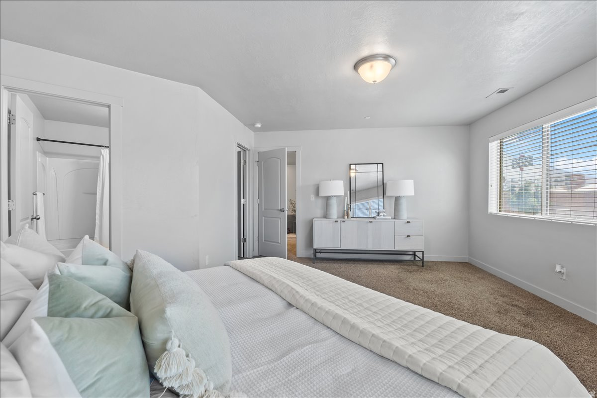 CARSON CORNER - Residential