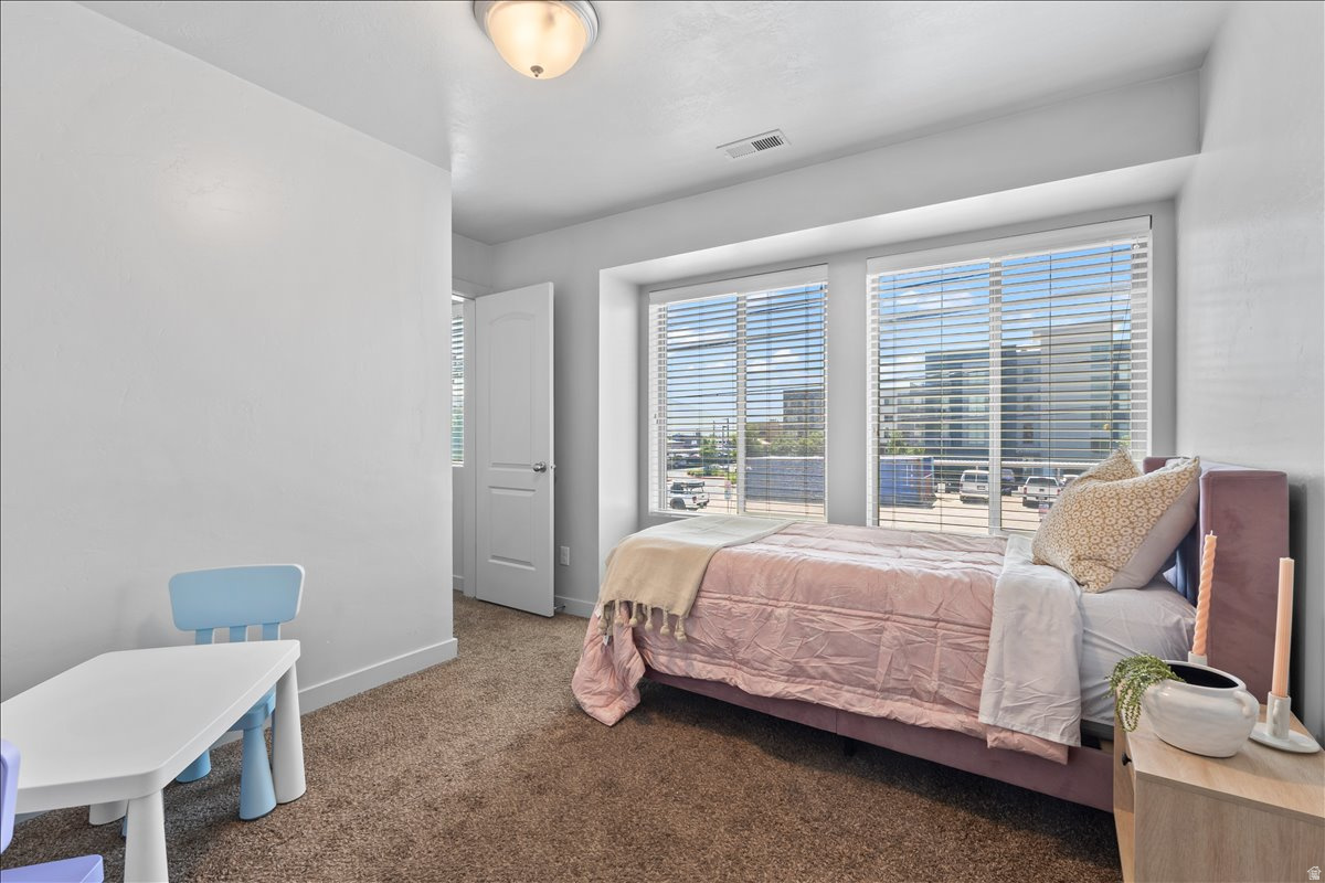 CARSON CORNER - Residential