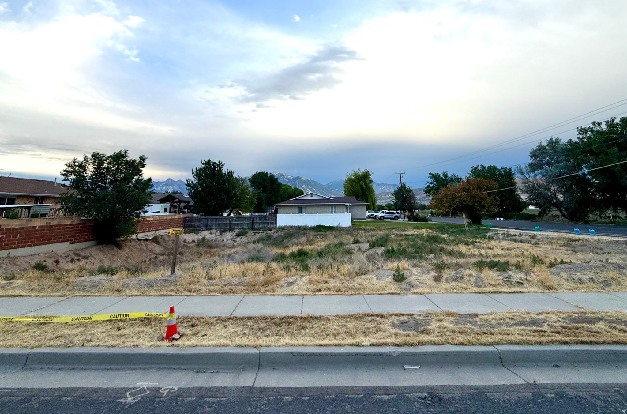 CRYSTAL RIDGE ESTATES - Land