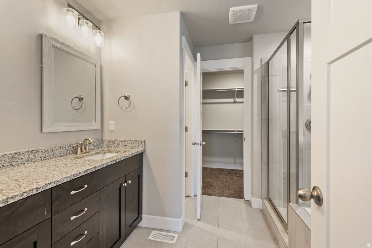 HARMONY PLACE - Residential