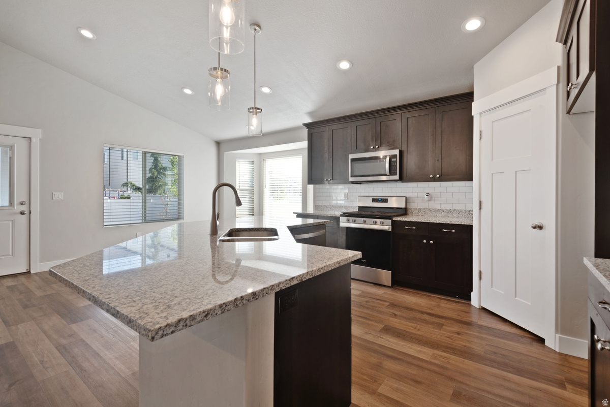 HARMONY PLACE - Residential