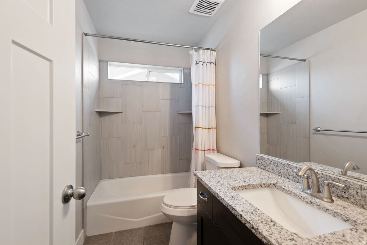 HARMONY PLACE - Residential