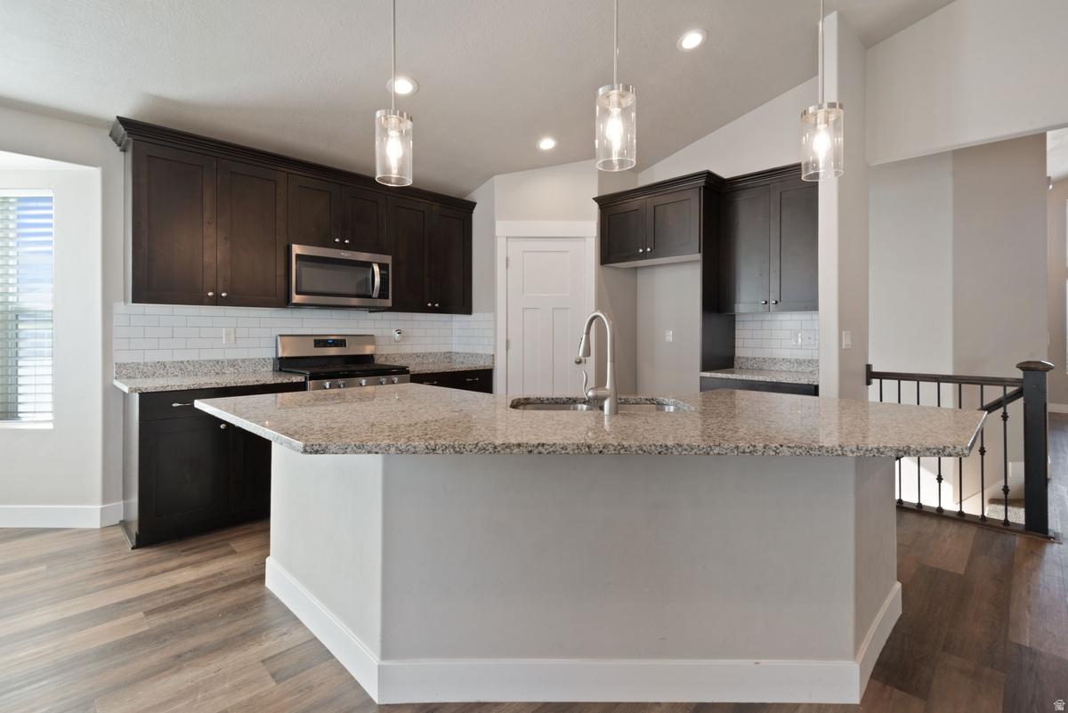 HARMONY PLACE - Residential