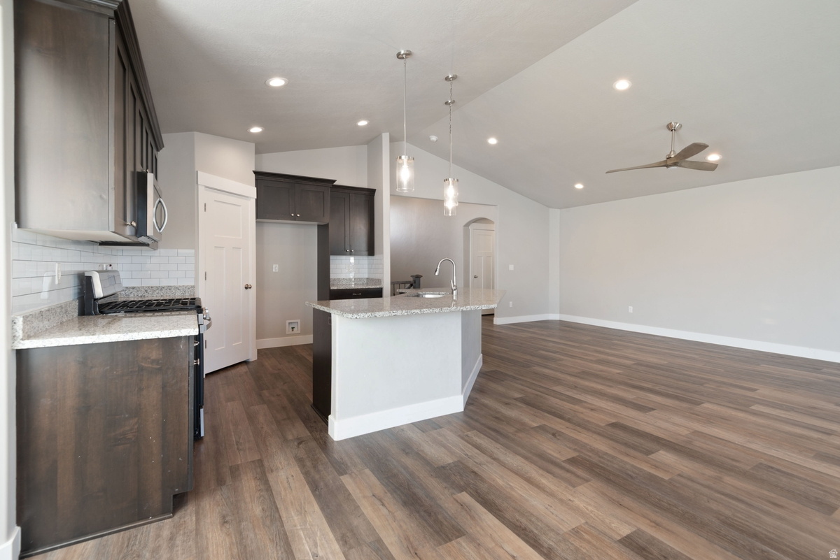 HARMONY PLACE - Residential