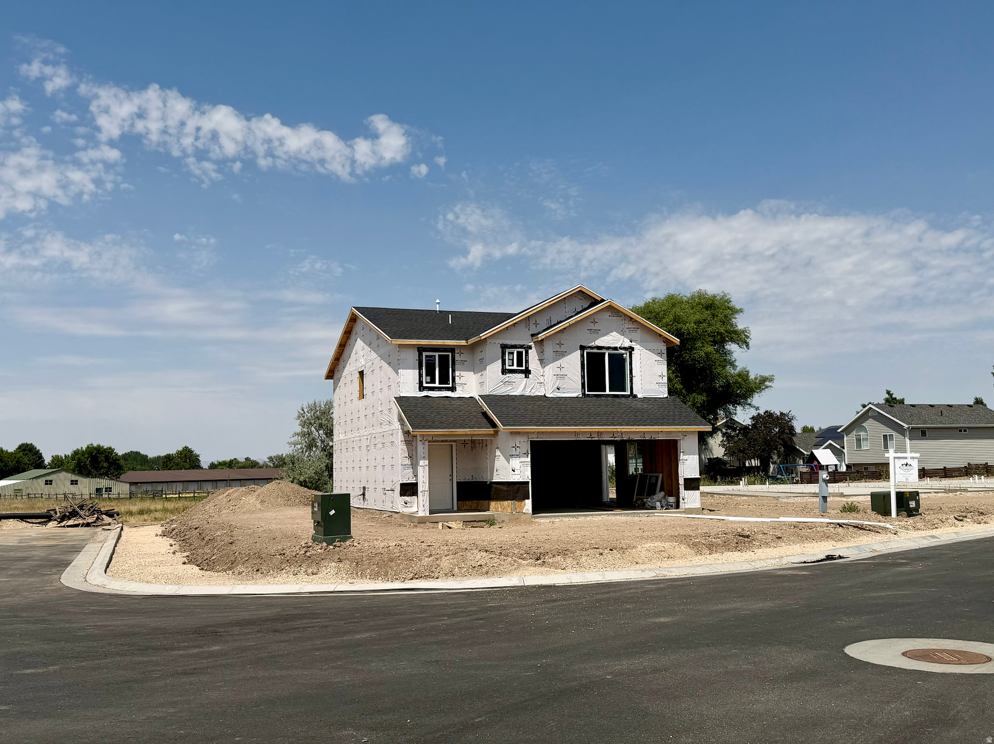 SUMMIT VIEW - Residential