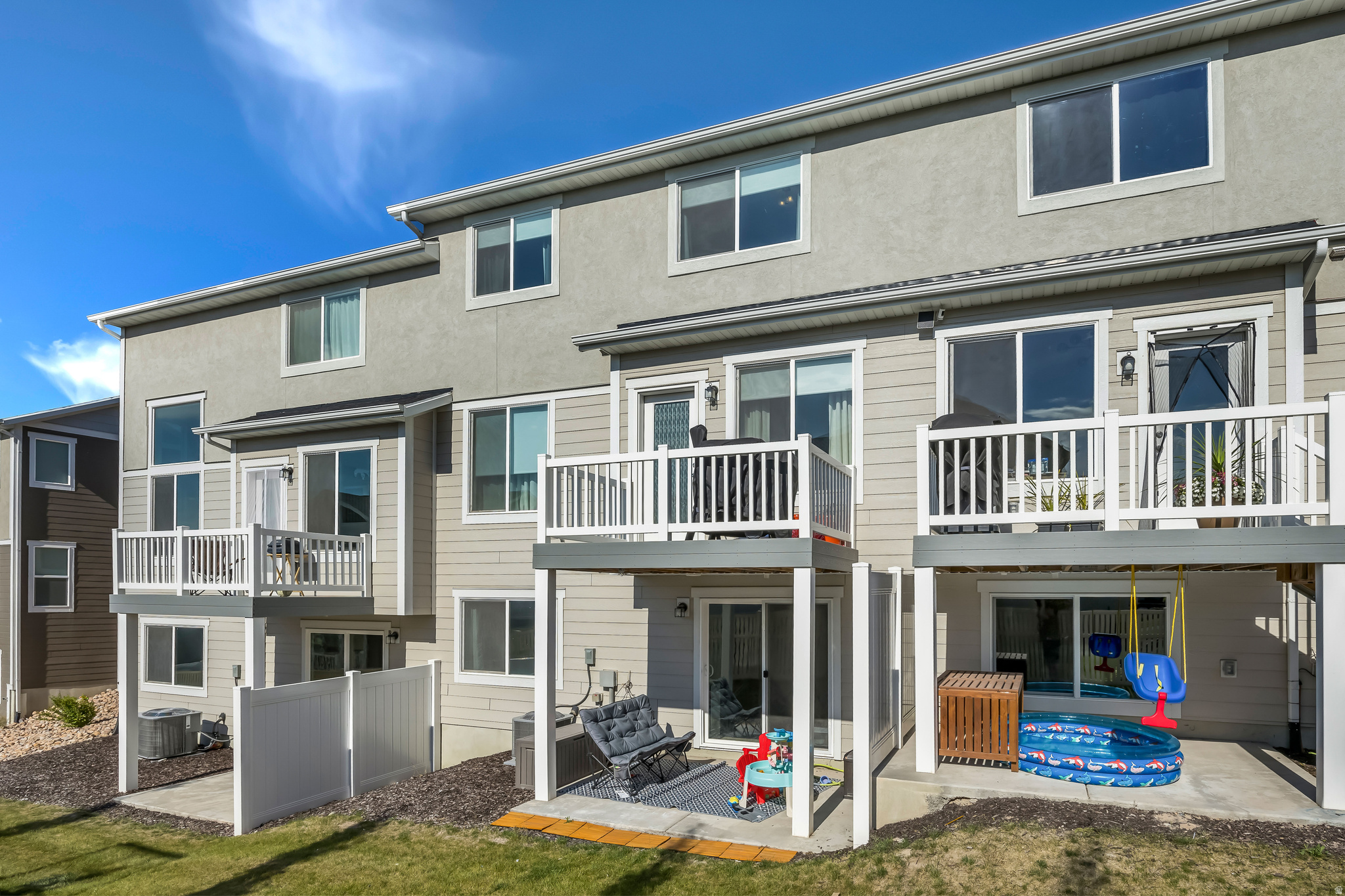 RIDGE - Residential