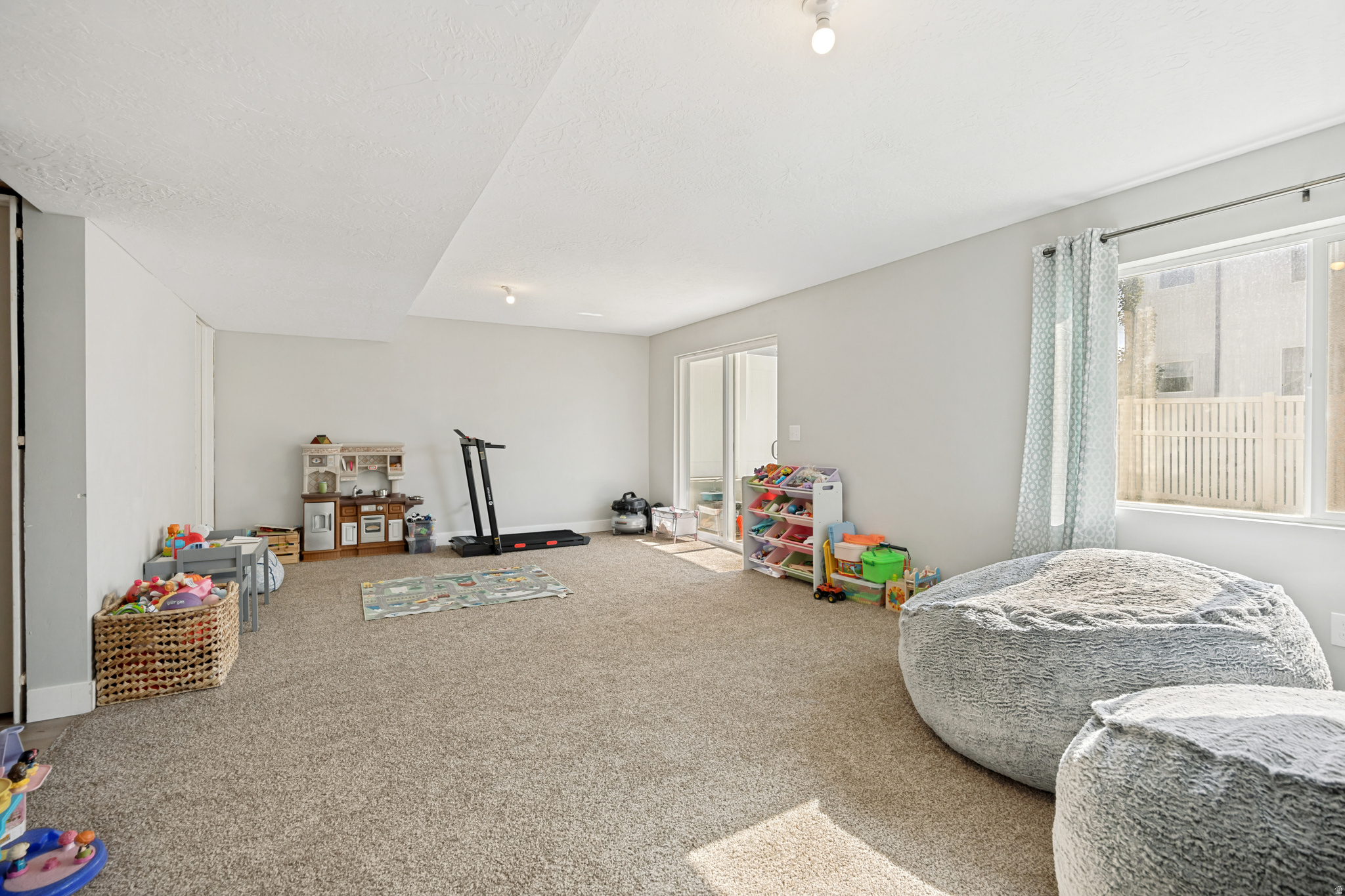 RIDGE - Residential